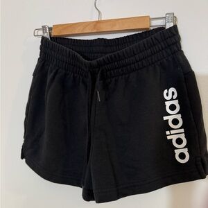 Adidas Women’s Shorts Small